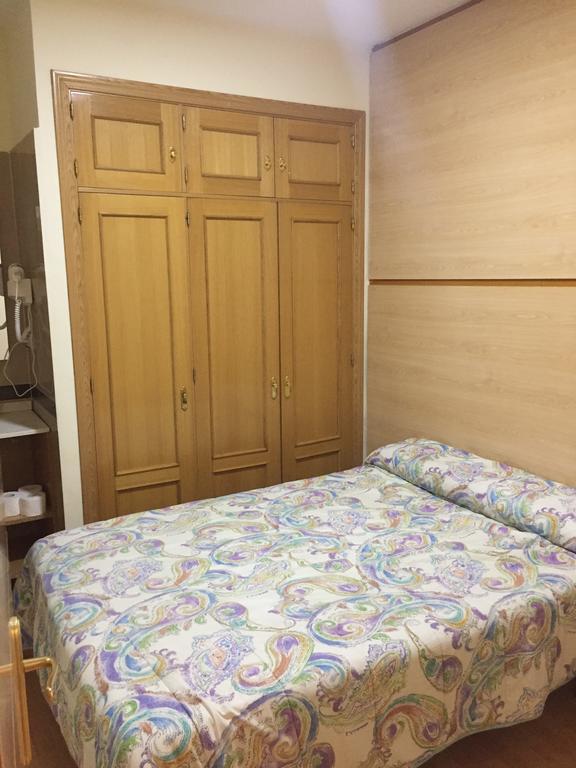 Jqc Guest house Madrid