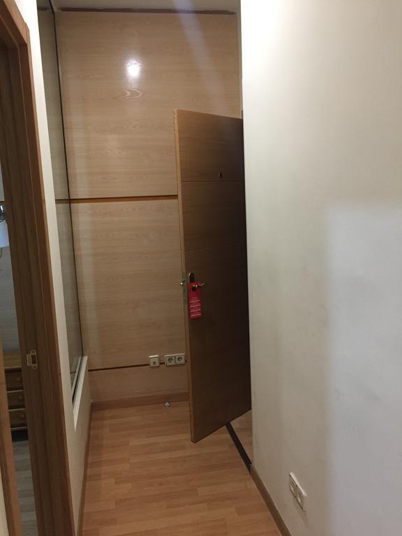 Jqc Guest house Madrid