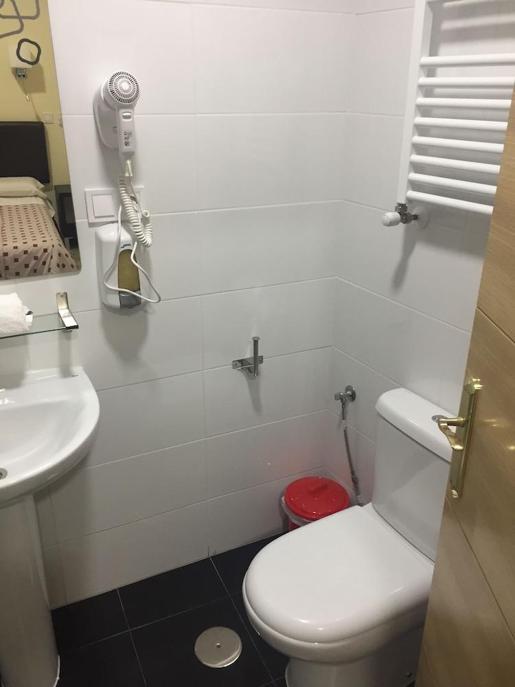 Jqc Guest house 2*